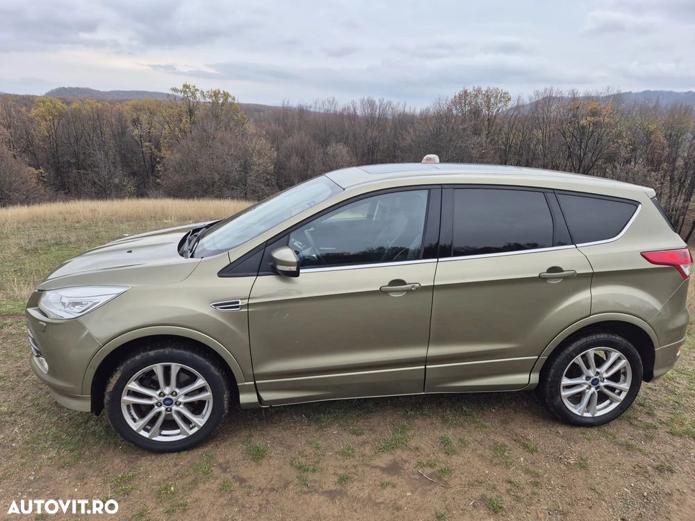 Ford Kuga 2.0 TDCi 4WD Powershift Titanium - 8