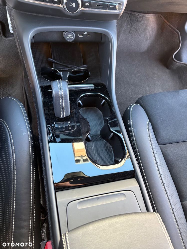 Volvo XC 40 Recharge 82 kWh Twin Motor Ultimate - 17