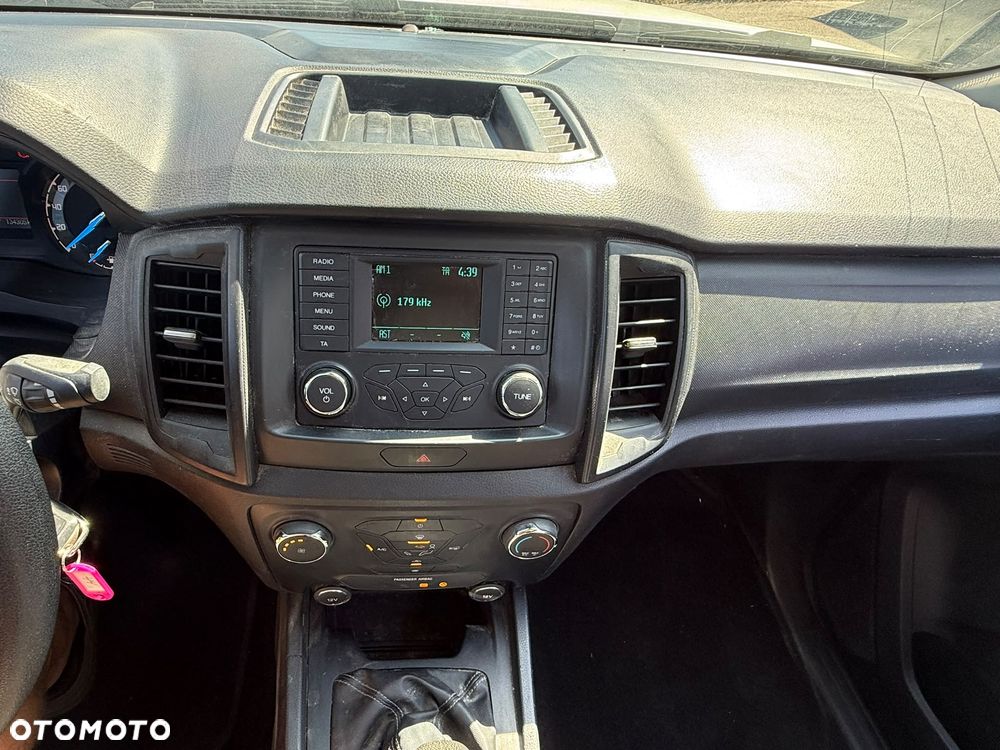 Ford Ranger - 17