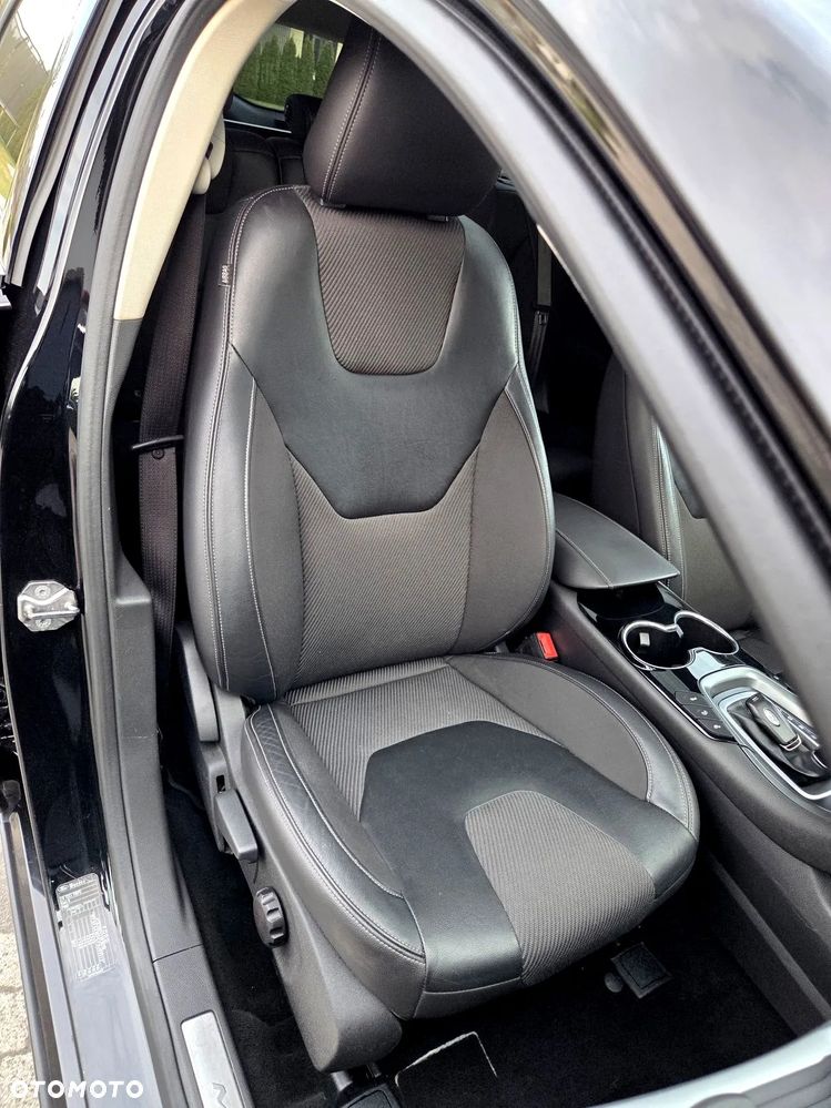 Ford Mondeo 2.0 TDCi STart-Stopp PowerShift-Aut Titanium - 19