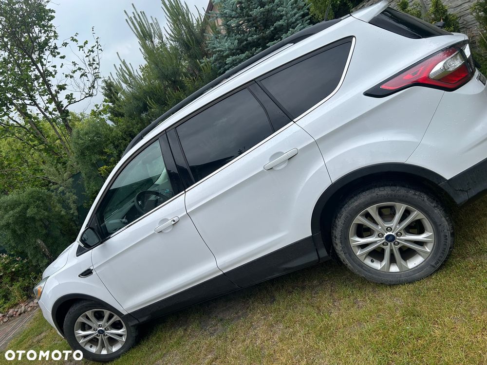 Ford Escape 1.5 EcoBoost AWD SE - 3