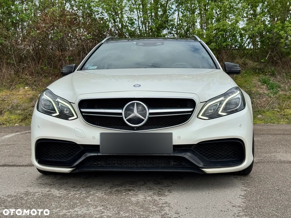Mercedes-Benz Klasa E - 9