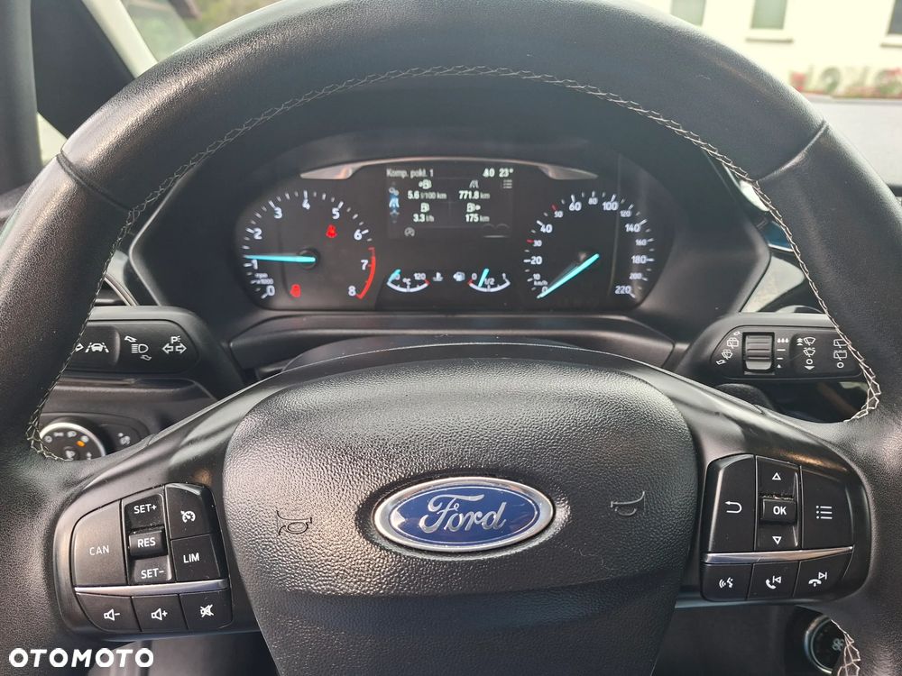 Ford Fiesta 1.0 EcoBoost mHEV Titanium - 10