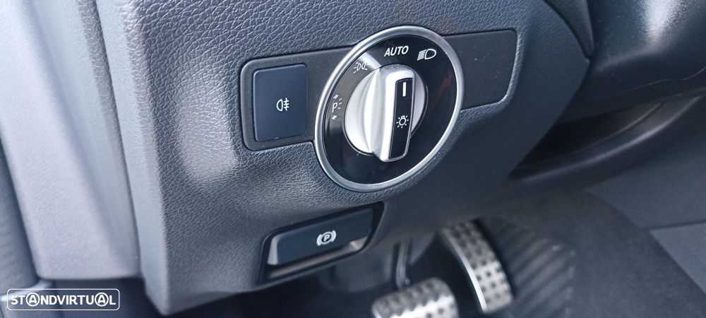 Mercedes-Benz CLA 45 AMG Shooting Brake 4-Matic - 29