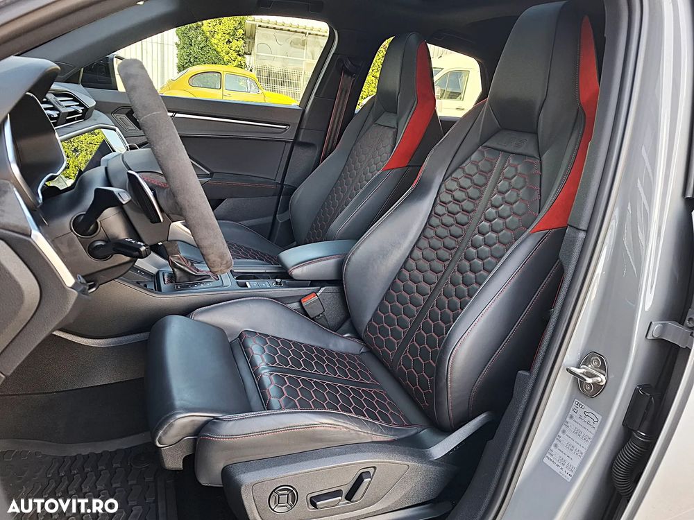 Audi RS Q3 RSQ3 2.5 TFSI quattro S tronic - 10