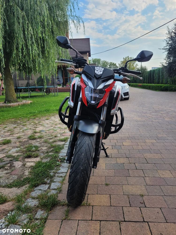 Honda CB - 2