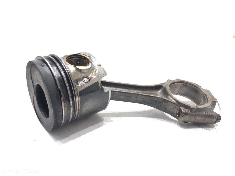 TŁOK Z KORBOWODEM  SKODA OCTAVIA II (1Z3) 2004 - 2013 1.9 TDI 77 kW [105 KM] olej napędowy 2004 - - 1