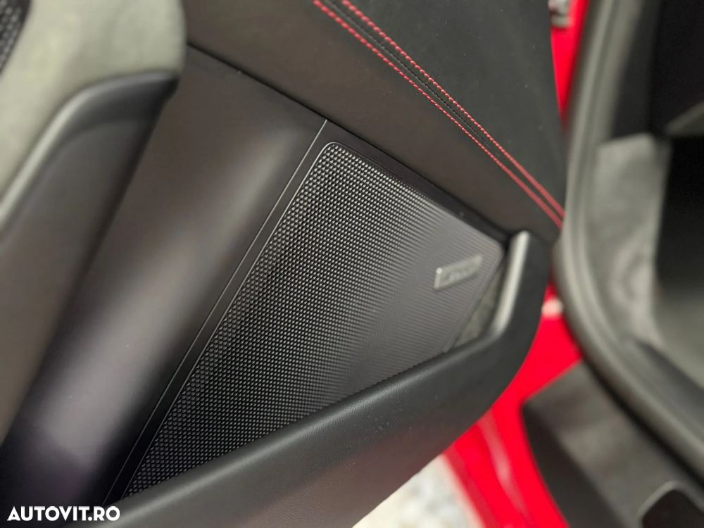 Porsche 911 Carrera Cabrio GTS PDK - 16