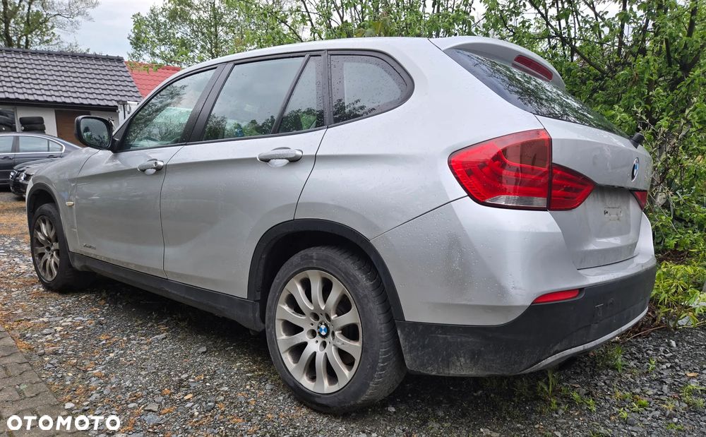BMW X1 xDrive18d Sport Line - 4