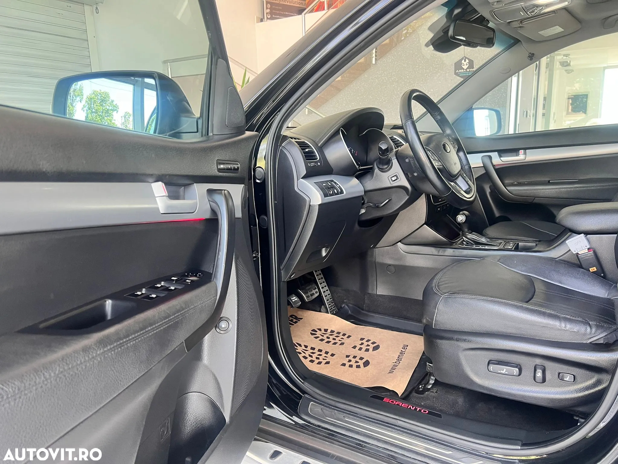 Kia Sorento - 23