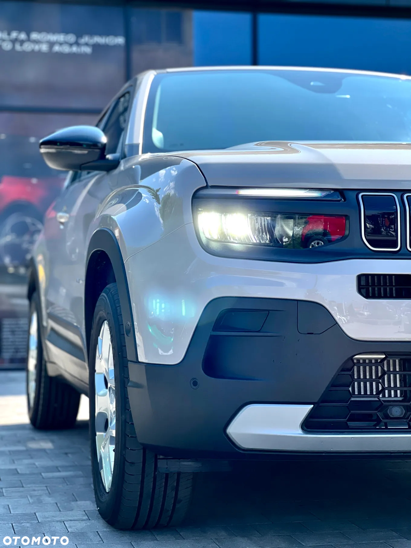 Jeep Avenger - 4