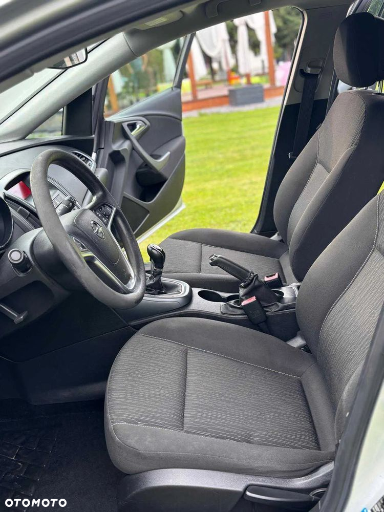 Opel Astra 1.7 CDTI DPF Active - 10