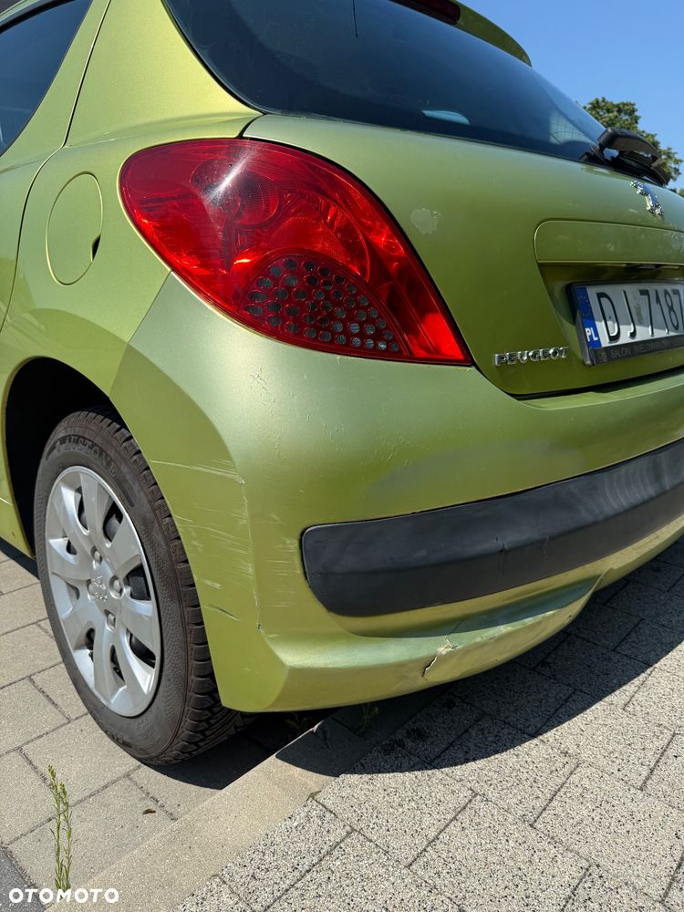 Peugeot 207 1.4 16V Presence - 11
