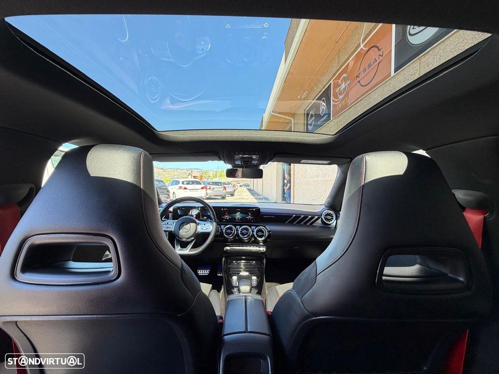Mercedes-Benz CLA 35 AMG 4Matic Speedshift 7G-DCT - 13