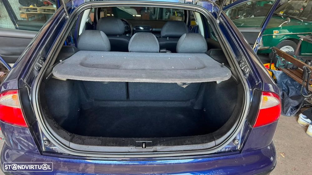SEAT Leon 1.9 TDI Sport - 9