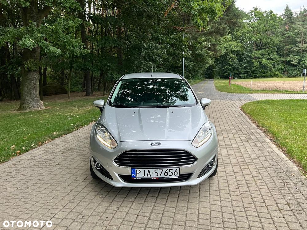 Ford Fiesta - 2