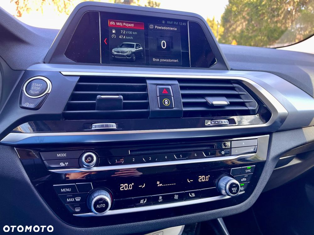 BMW X3 sDrive18d - 23