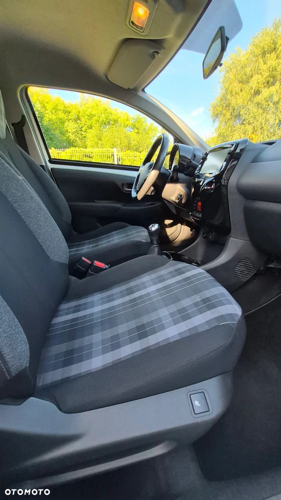 Peugeot 108 VTI 72 Allure - 29