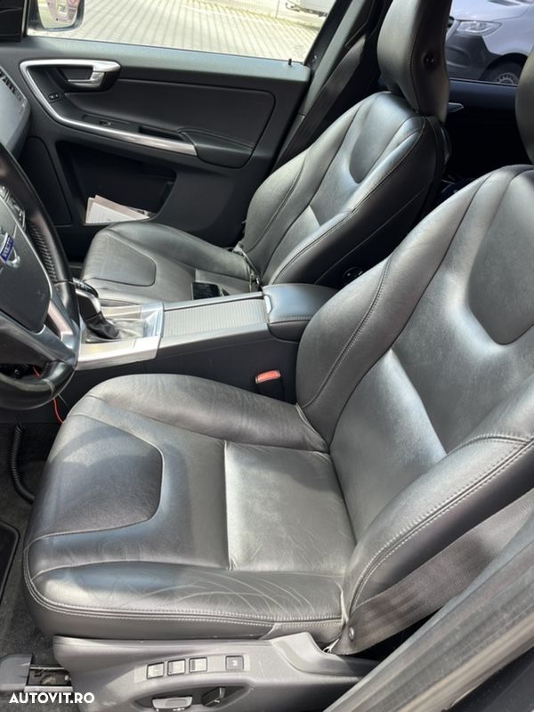 Volvo XC 60 - 10