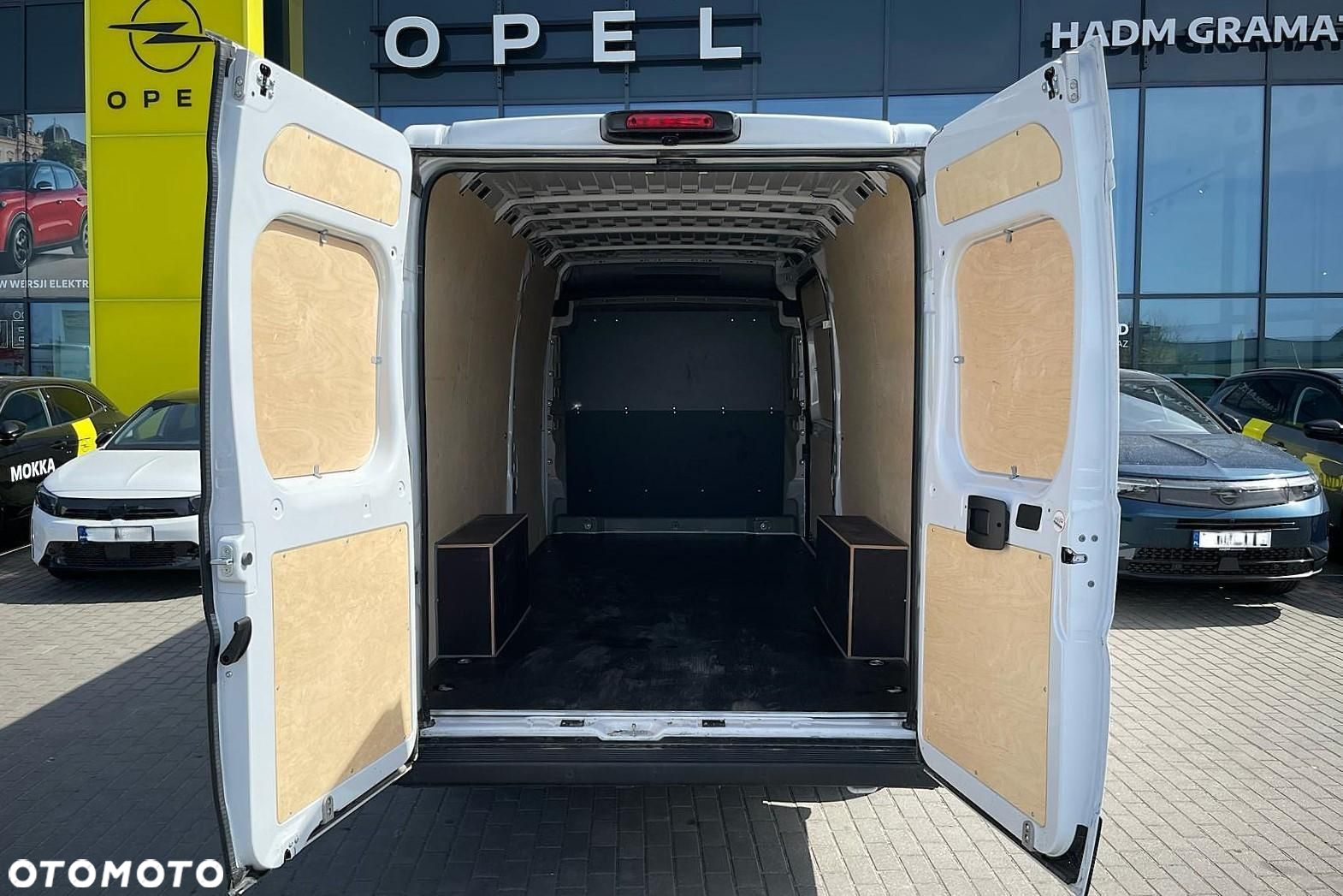 Opel movano - 8