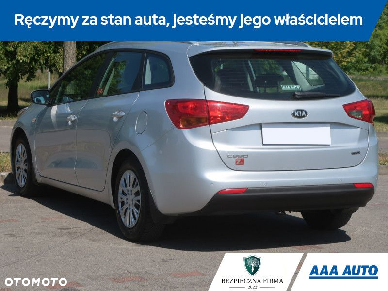 Kia Ceed - 5