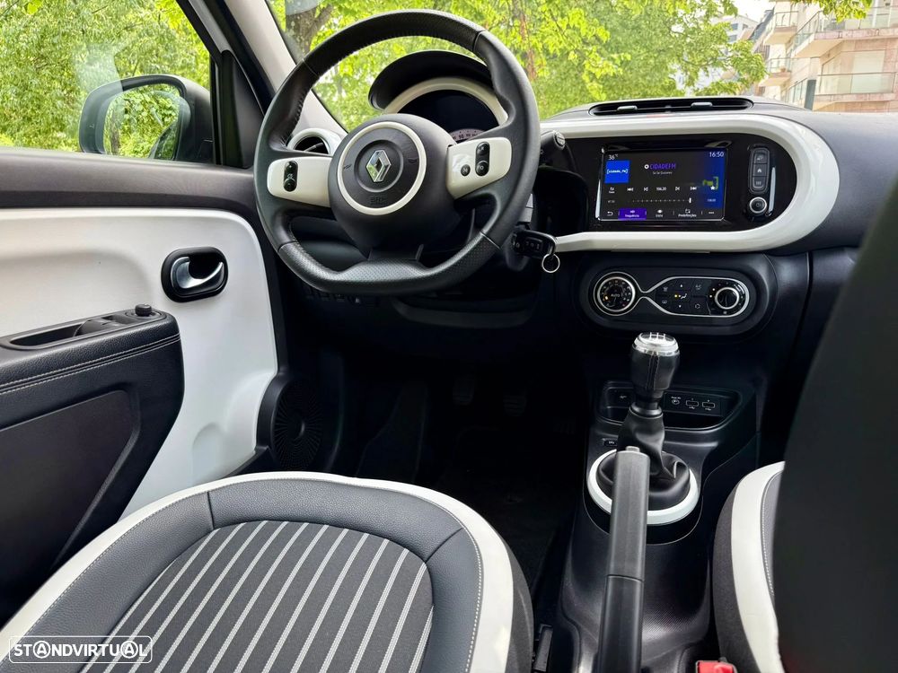 Renault Twingo 1.0 SCe Intens - 15