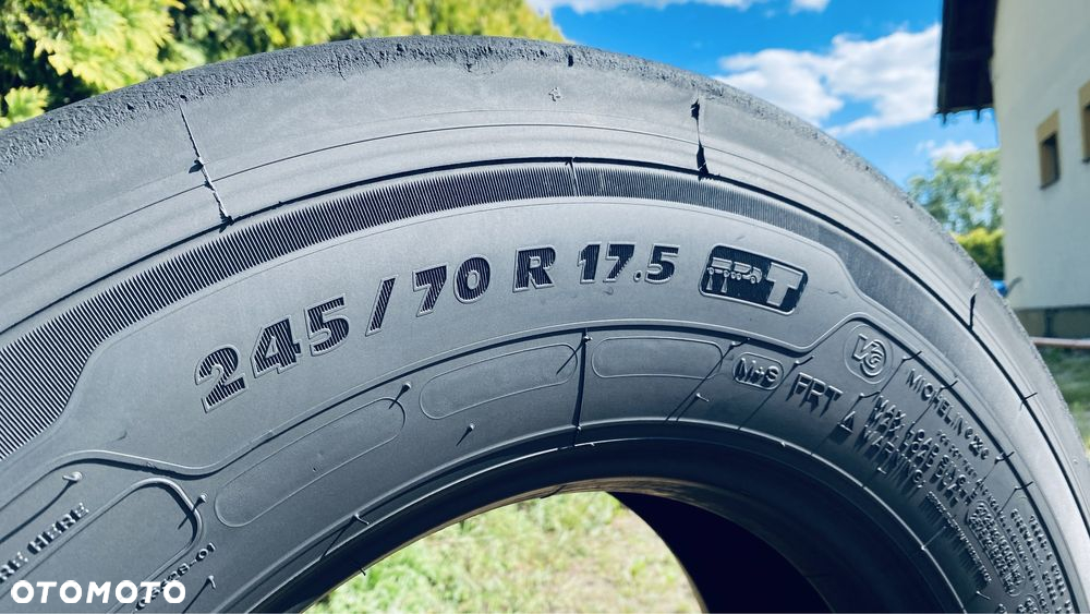 Opona 245/70R17.5 Michelin X MULTI T 143/141J - 5