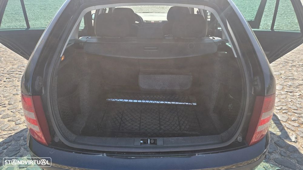 Skoda Fabia Break 1.4 TDi Active - 5