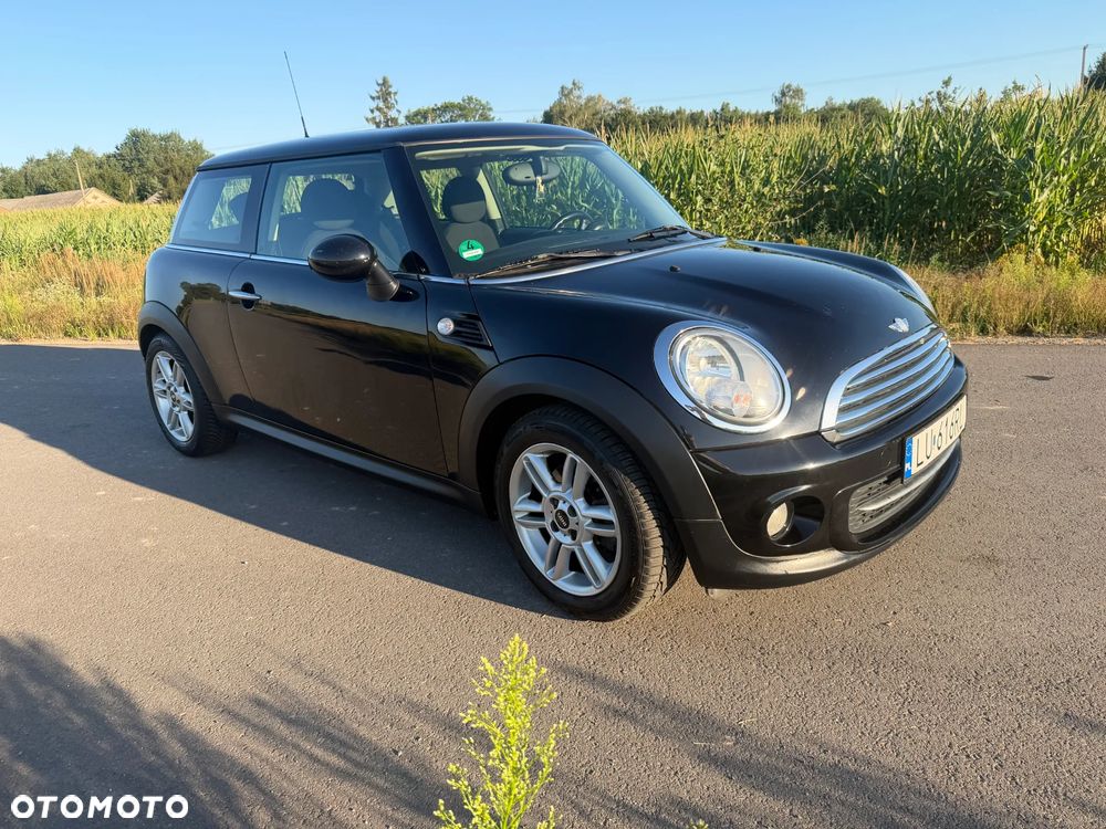 MINI Cooper 50 Mayfair - 29