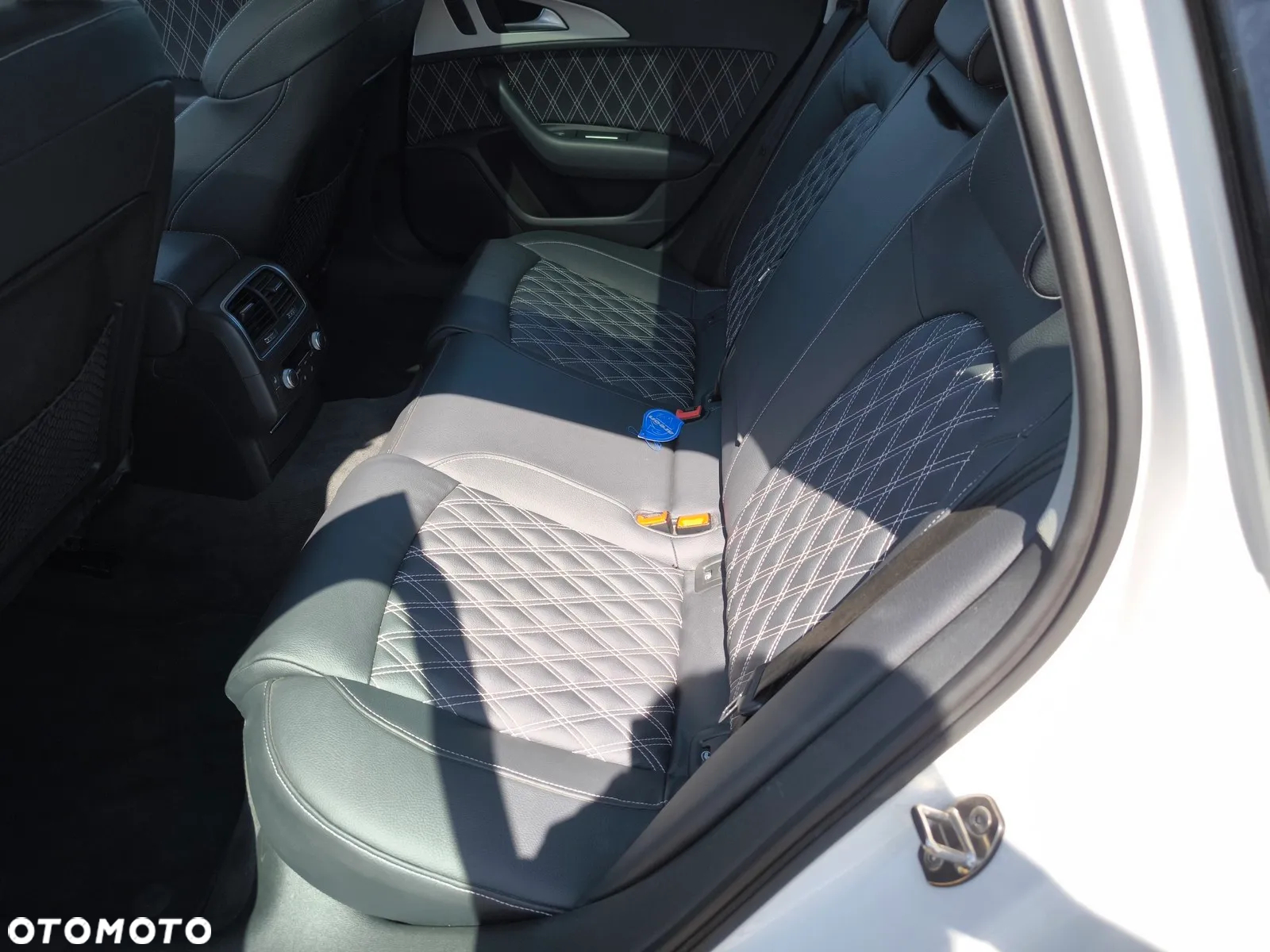 Audi A4 2.0 TDI Design S tronic - 8