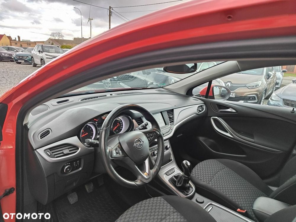 Opel Astra 1.4 Turbo Active - 10
