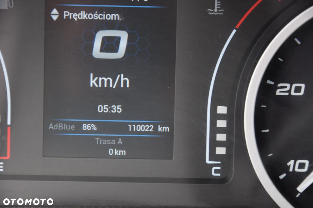 Iveco DAILY 35S12 / 2.3 - 120 KM / DOSTAWCZE / BLASZAK / KLIMA / TEMPOMAT / KLIMA / TRYB CITY / SERWISOWANY / SPROWADZONY Z NIEMIEC - 35