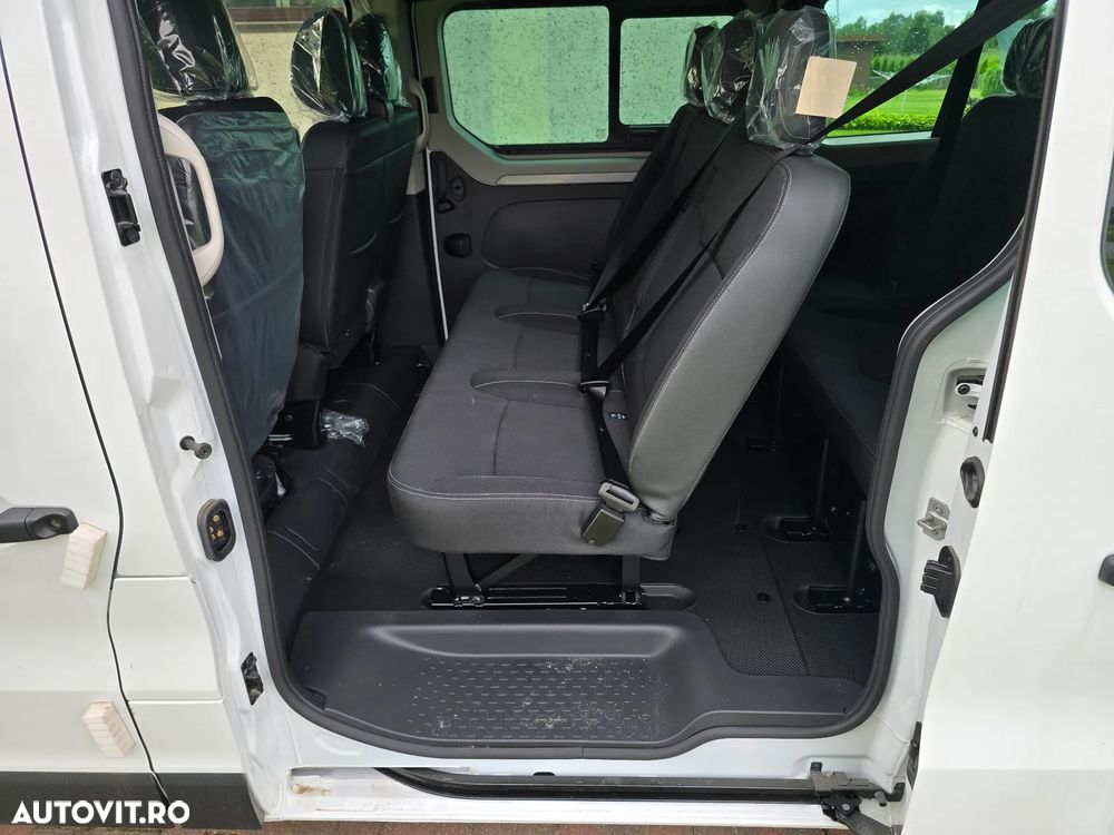 Renault Trafic - 16