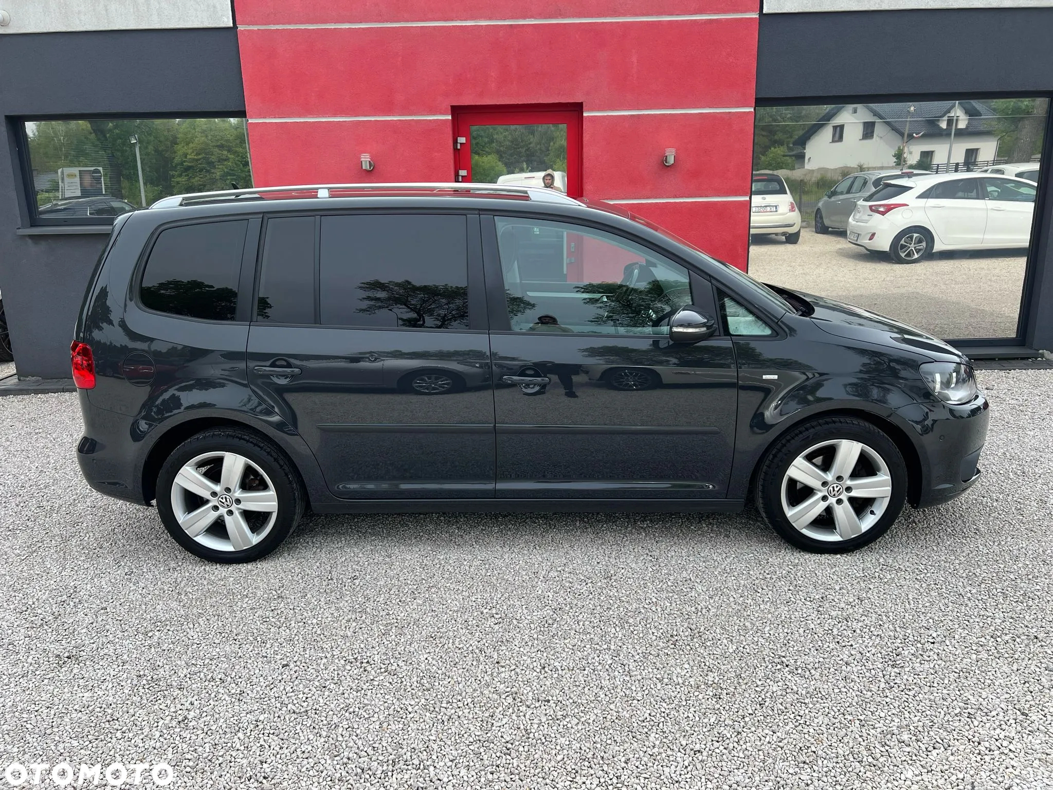 Volkswagen Touran 1.6 TDI DPF DSG Cup - 10