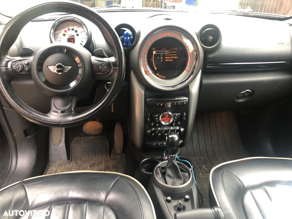 Mini Countryman - 2