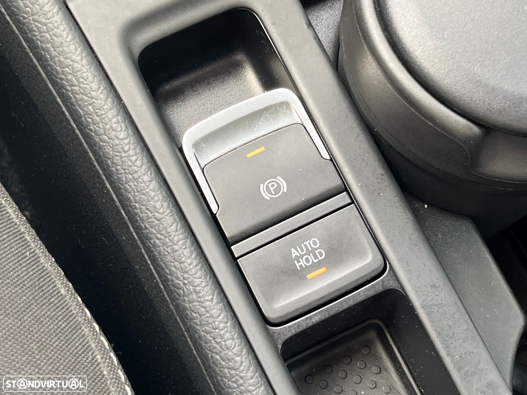 VW Golf 1.0 TSI Trendline Pack - 42