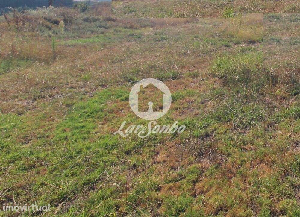 Terreno para construção de moradia - Grande imagem: 2/24