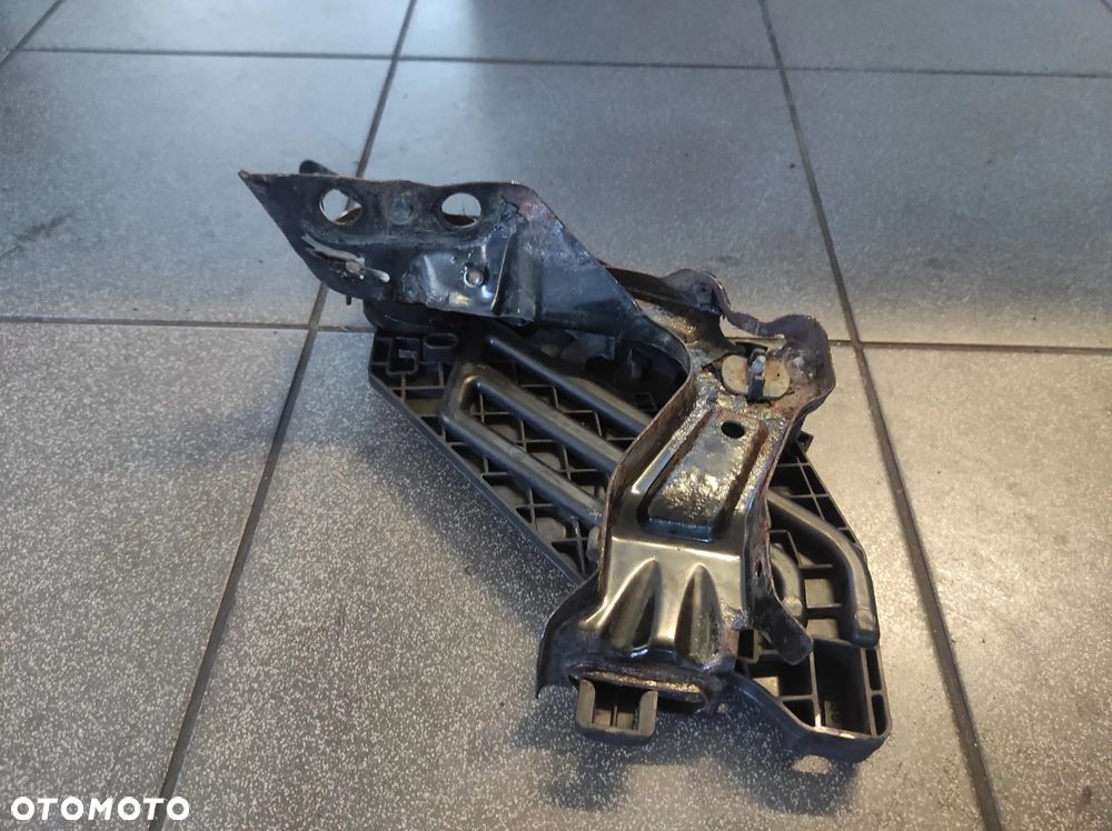 SKODA OCTAVIA 2 LIFT MOCOWANIE LAMPY LEWY PRAWY CAŁY OK WYSYŁKA !!!!! - 7