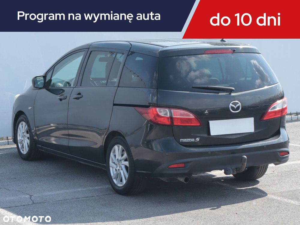 Mazda 5 - 6