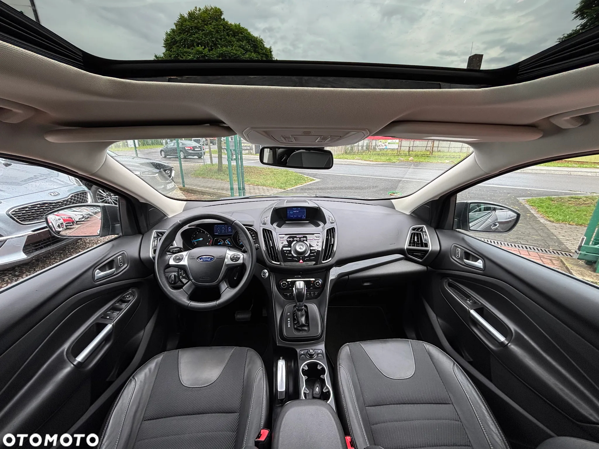 Ford Kuga 1.6 EcoBoost 4WD Titanium Plus - 17