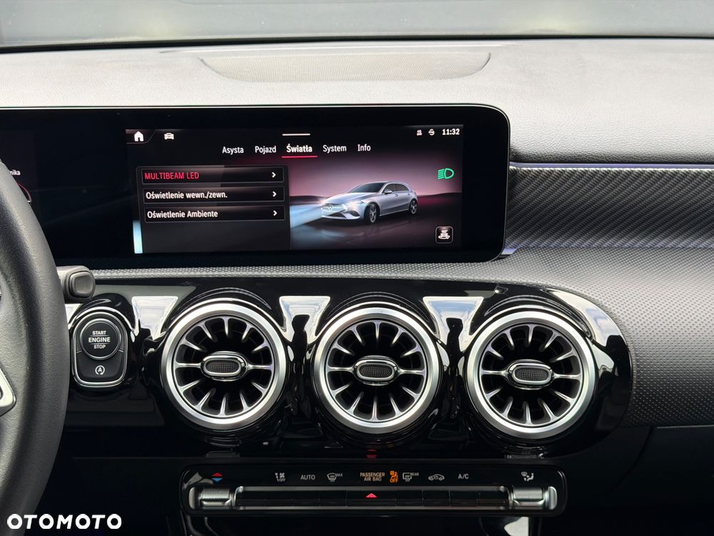 Mercedes-Benz Klasa A 200 7G-DCT Special Edition - 10