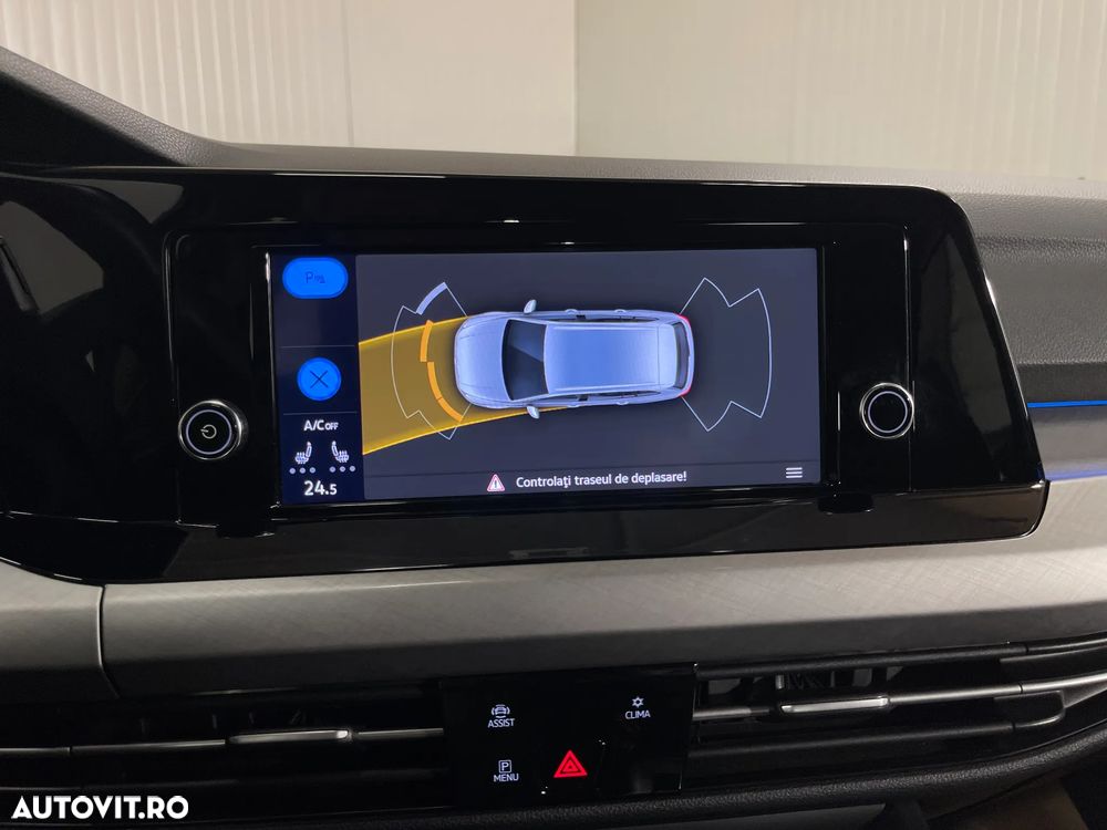 Volkswagen Golf Variant 2.0 TDI SCR DSG Life - 16