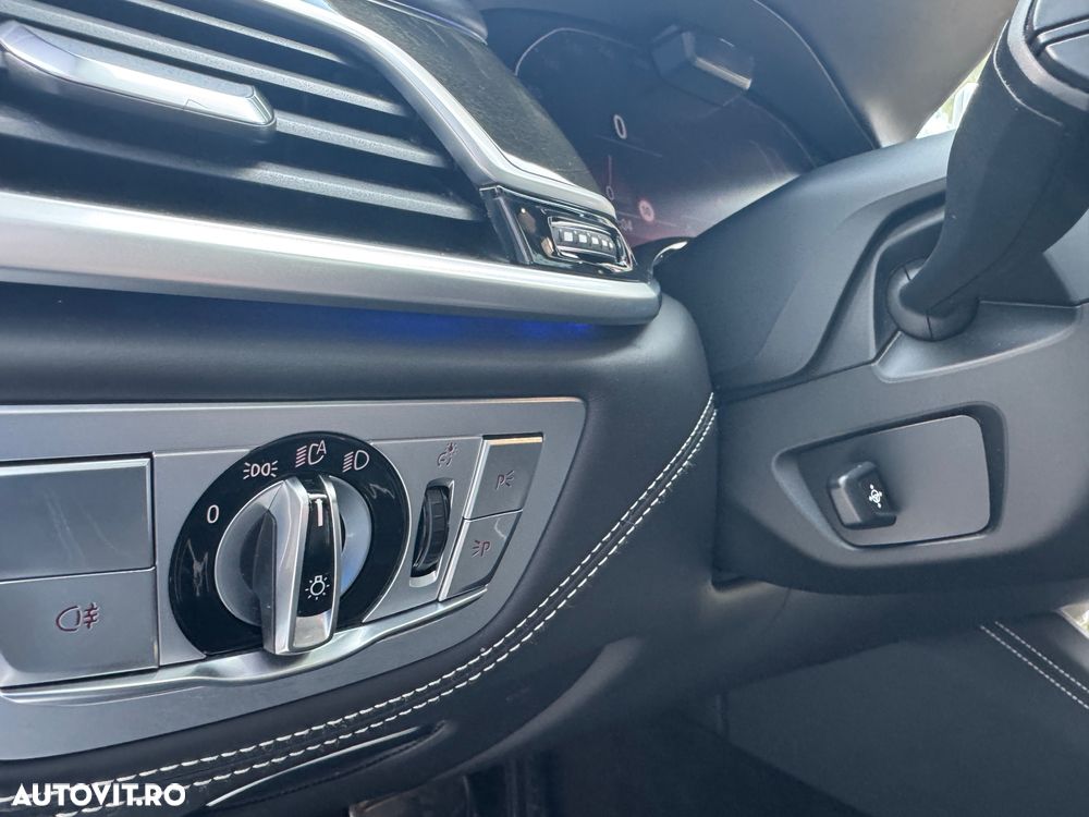 BMW Seria 7 730d xDrive - 12