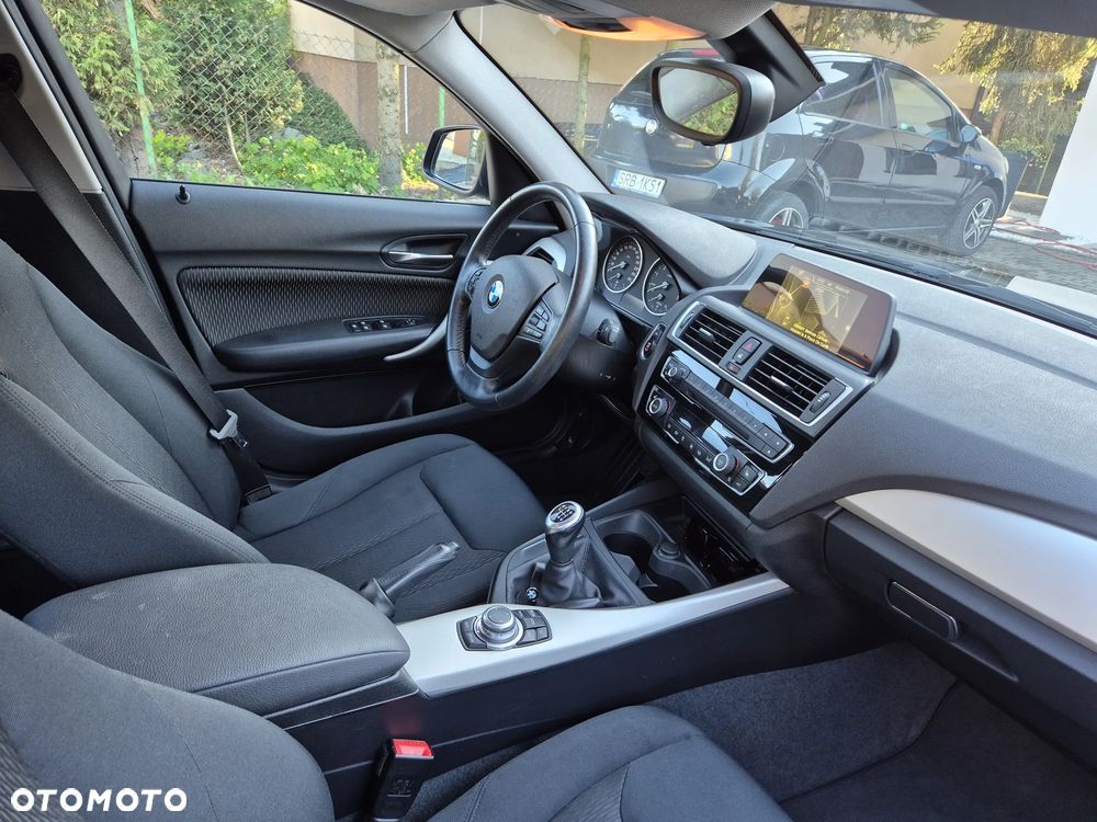 BMW Seria 1 116i - 9