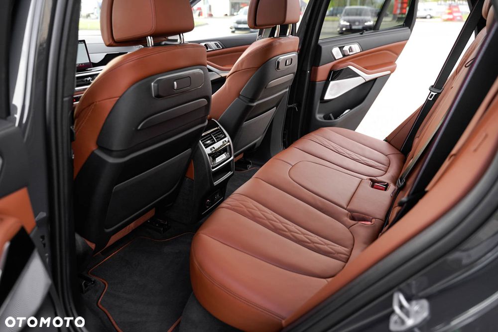 BMW X5 xDrive40d mHEV sport - 24