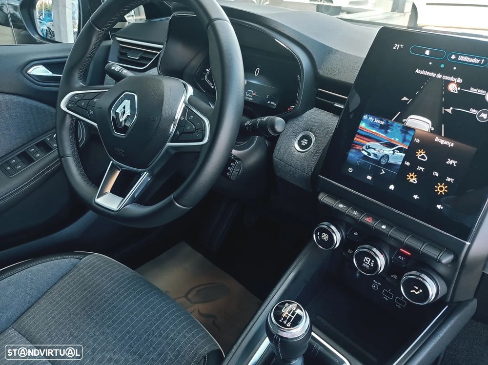 Renault Clio - 13