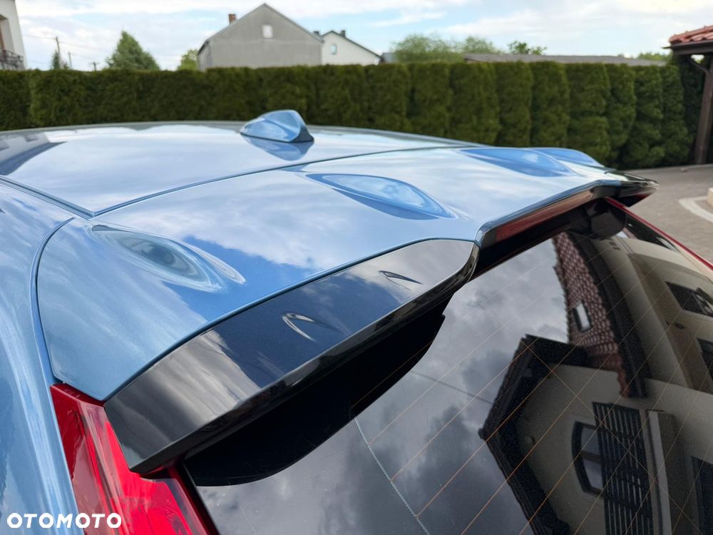 Volvo V40 D2 RDesign - 26