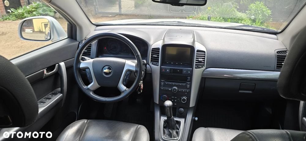 Chevrolet Captiva 2.0 d LT high - 12