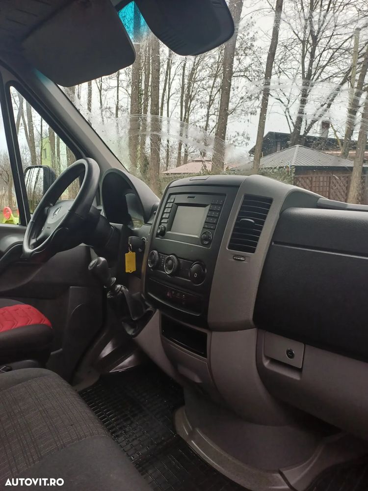 Mercedes-Benz SPRINTER - 7