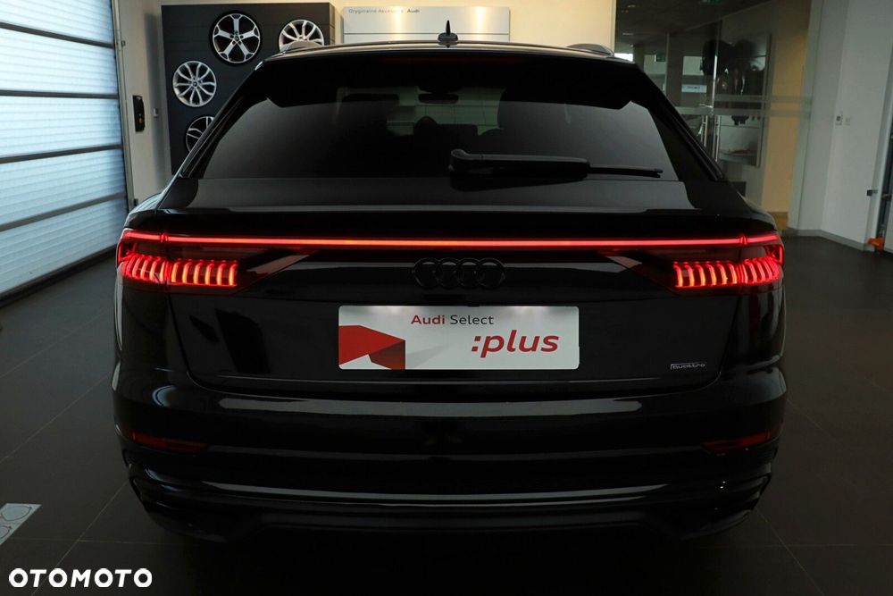Audi Q8 - 5